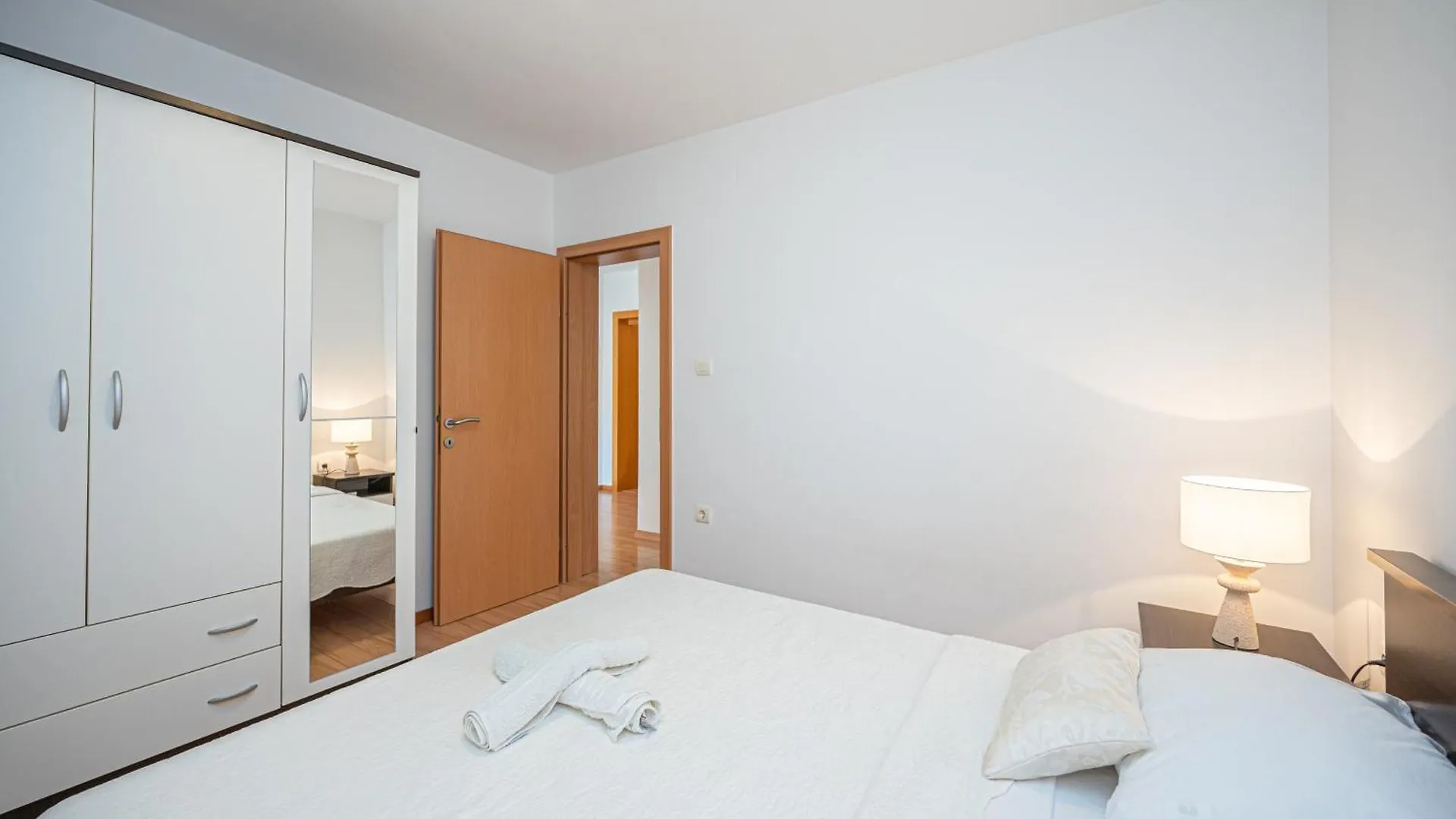 펜션 Holiday House With A Parking Space Novigrad - 23821