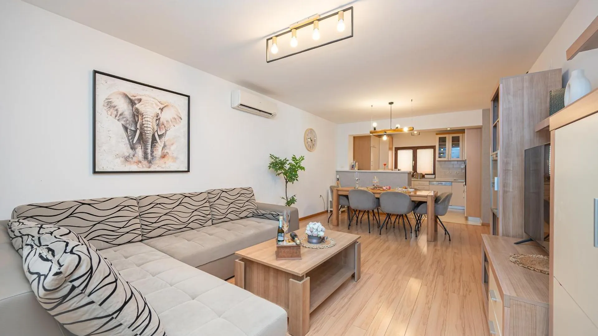 펜션 Holiday House With A Parking Space Novigrad - 23821 크로아티아