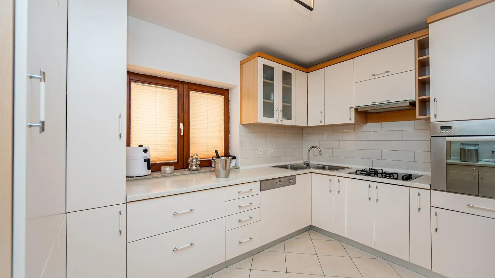 펜션 Holiday House With A Parking Space Novigrad - 23821 크로아티아